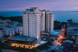 City Point Beach & Spa Hotel