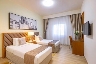 Golden Sands Hotel Apartments