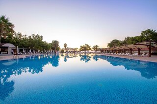 Amara Luxury Resort & Villas