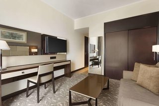 Hawthorn Suites by Wyndham Abu Dhabi City Center