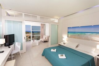 Lindos White Hotel & Suites