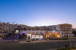 Naama Bay Hotel & Resort