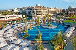 Kirman Belazur Resort & Spa