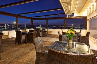 DoubleTree by Hilton Hotel Izmir - Alsancak