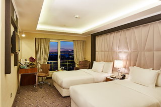 DoubleTree by Hilton Hotel Izmir - Alsancak