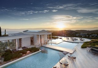 Amanzoe