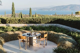 Amanzoe