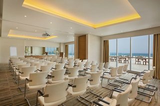 DoubleTree by Hilton Hotel Dubai - Jumeirah Beach