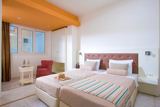 Irida Hotel Apartments