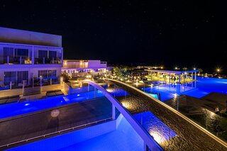 Insula Alba Sea Side Resort & Spa