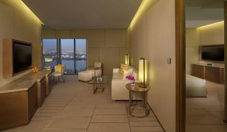 Hyatt Regency Dubai Creek Heights