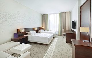 Hyatt Place Dubai Baniyas Square