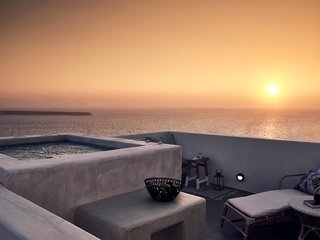 Santo Pure Oia Suites & Villas