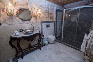 Elika Cave Suites Hotel & SPA