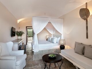 Grecotel LUXME Daphnila Bay Dassia