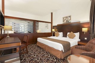 Howard Johnson by Wyndham Bur Dubai